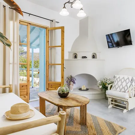 Amaranthos Garden Retreat