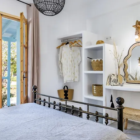 Amaranthos Garden Retreat
