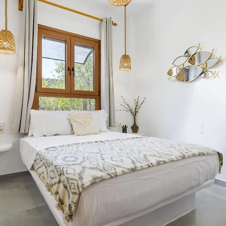 Amaranthos Garden Retreat * Skopelos stad