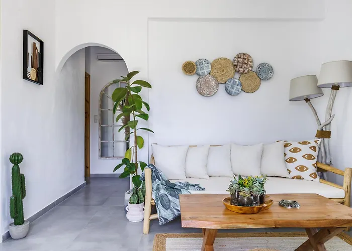 Amaranthos Garden Retreat