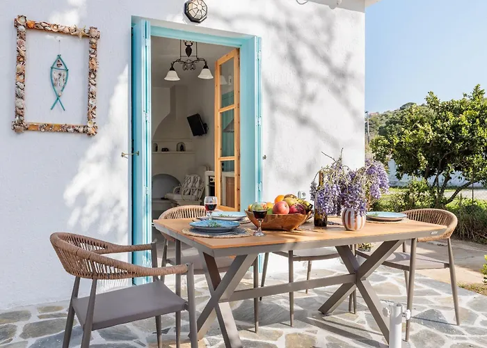 Amaranthos Garden Retreat סקופלוס טאון