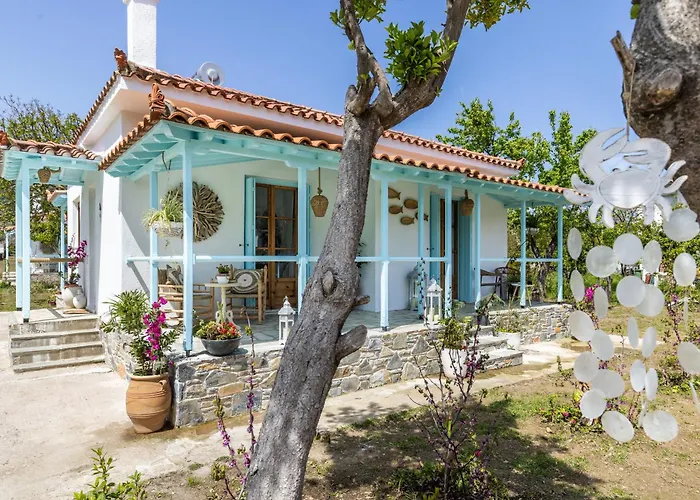 Amaranthos Garden Retreat סקופלוס טאון