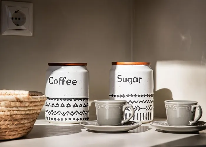 Amaranthos Garden Retreat בית נופש סקופלוס טאון