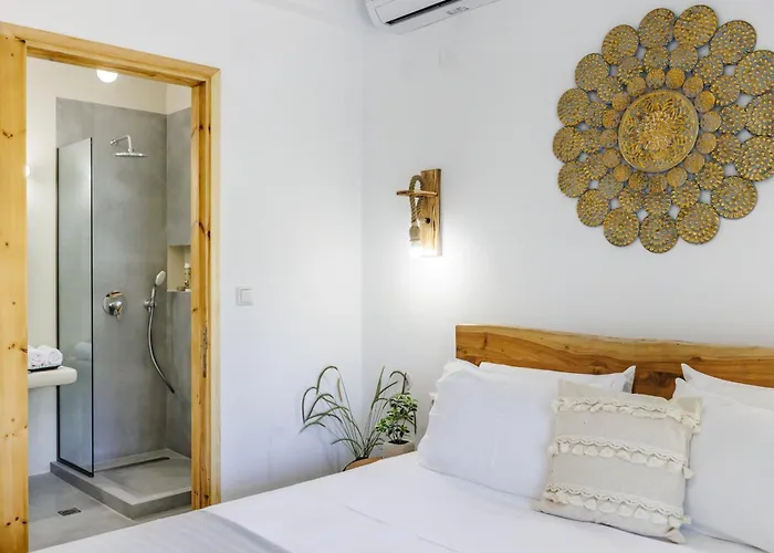 Amaranthos Garden Retreat סקופלוס טאון