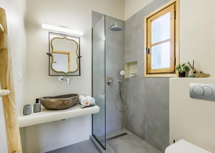 Amaranthos Garden Retreat בית נופש סקופלוס טאון