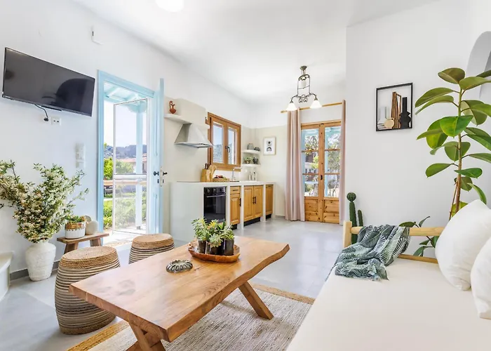 Amaranthos Garden Retreat סקופלוס טאון